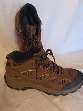 Boy's Brown Waterproof Hiking Boots - Rugged Trail Support